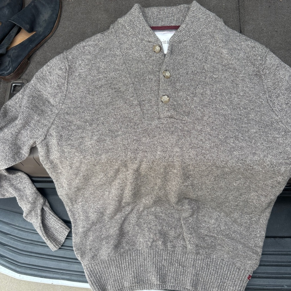 Banana Republic Men's Gray Wool Sweater